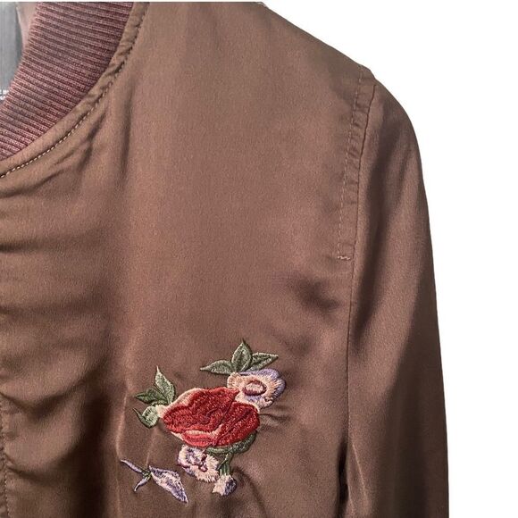 NEW Olivaceous Floral Embroidered Satin Bomber Jacket in Size Small - Picture 7 of 10